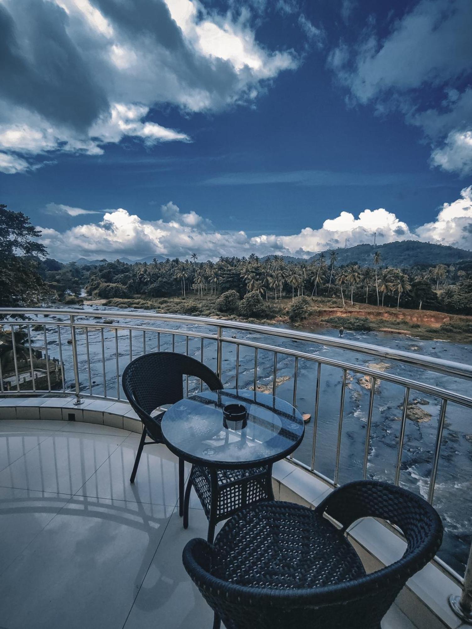 Hotel Elephant Park - New Deal! Half Off Airport Pickups Available Pinnawala  Exterior photo